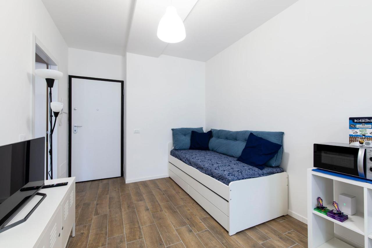 Noto 10 Apartment Milan Bagian luar foto