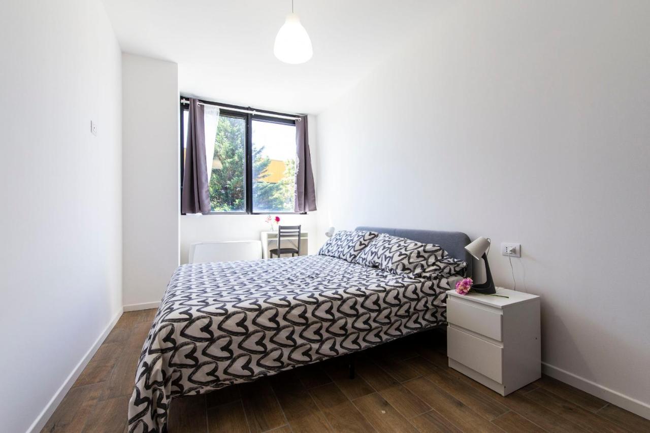 Noto 10 Apartment Milan Bagian luar foto